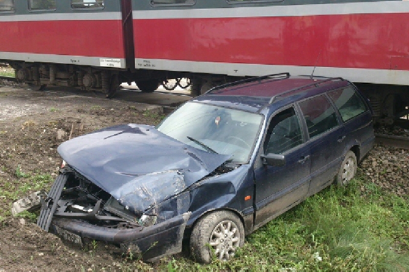 Wypadek na przejeździe kolejowym (SOK)