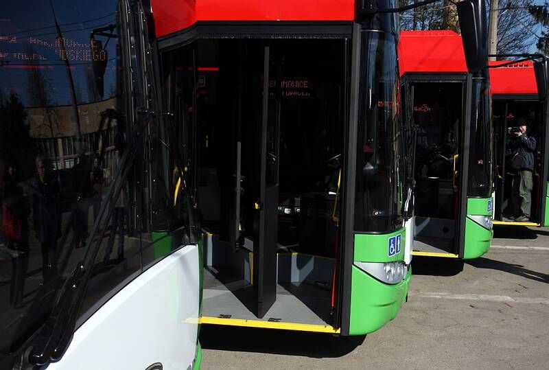 Miasto chce kupić 12 nowych, niskopodłogowych trolejbusów (Jacek Świerczyński)