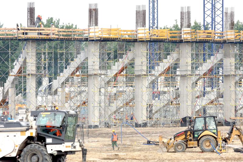 Budowa nowego stadionu w Lublinie (Jacek Świerczyński)