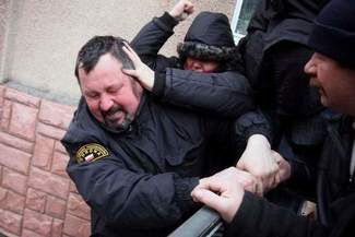 Pikieta przed siedzibą Protektora (Jacek Świerczyński / archiwum)