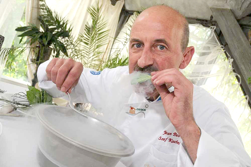 Jean Bos<br />
<br />
królewski kucharz z Brukseli, szef Stowarzyszenia Euro-Toques Polska stanie na czele pro