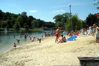 Sanepid zna problem. Od soboty zgłaszają się tam ludzie, którzy po kąpieli w zalewie skarżą się na p