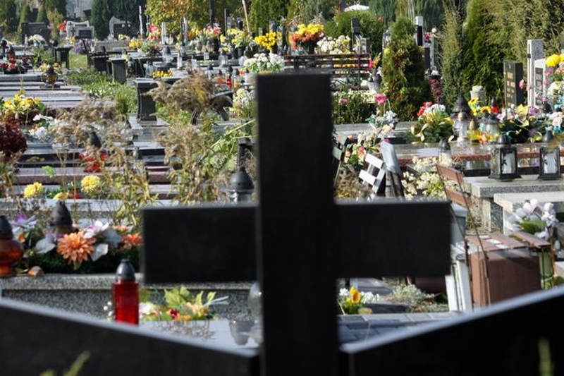Wykup kwater na cmentarzu komunalnym w Świdniku będzie możliwy dopiero w sierpniu (Maciej Kaczanowsk