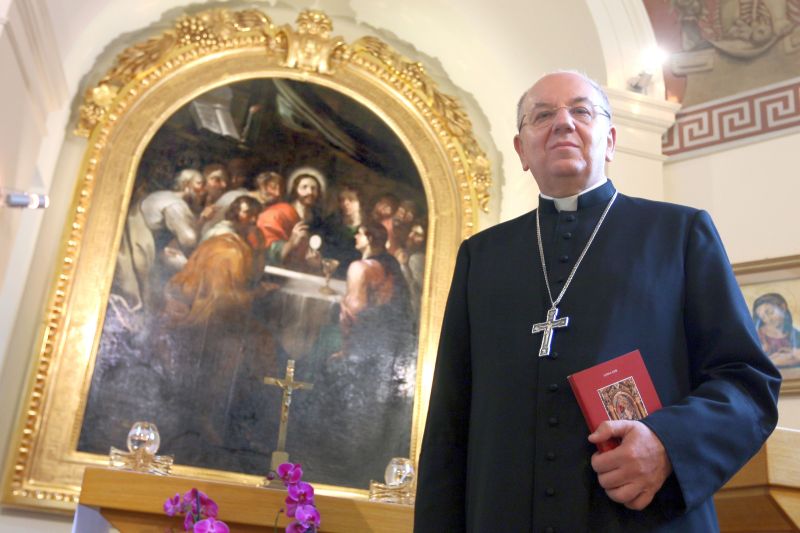 Arcybiskup Stanisław Budzik podejrzewa, że główny obraz w odnowionej właśnie XIX-wiecznej kaplicy mó