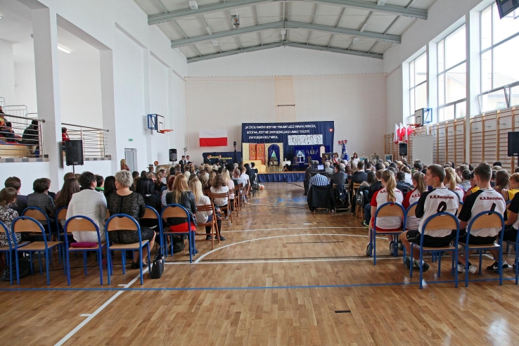 Otwarcie hali sportowo-widowiskowej przy ZDZ (Andrzej Jędryczkowski )
