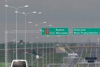 S17