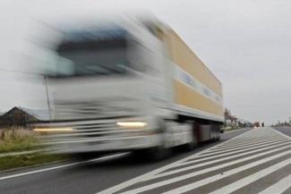 Wysokość opłat zależy od dopuszczalnej masy całkowitej pojazdu lub zestawu (ciężarówka z przyczepą a