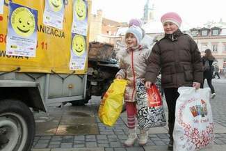 Pomóż dzieciom, zostań św. Mikołajem