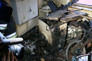 Lublin. Pożar w kamienicy przy ul. Lubartowskiej (Wojciech Nieśpiałowski)