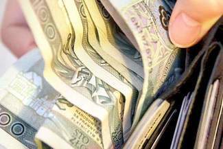 Towarzysząca napastnikowi kobieta ukradła ofierze wszystkie oszczędności (Jacek Świerczyński / Archi