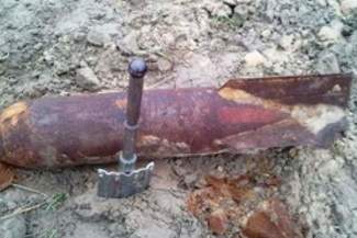 Znalazł na polu niewybuch bomby lotniczej