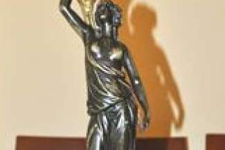 Nałęczów: Złodziej ukradł zabytkowy świecznik