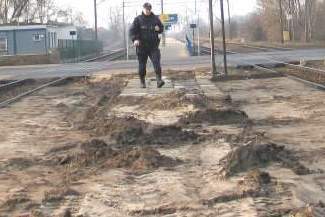 Chełm: Z peronu zrobiło się torowisko