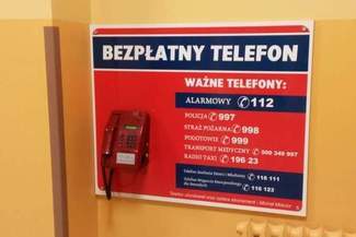 Pacjent dzwoni, radny płaci za telefon