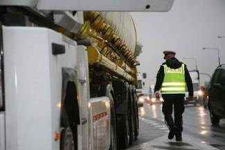 Zarzuty dla policjantów z drogówki. Nie wszyscy się przyznali