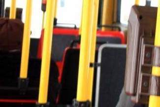 Zamość: Autobus przytrzasnął kobiecie nogę i ruszył