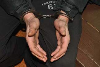 Włamywacze kradli paliwo, gaz i sadzonki