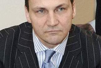 Sikorski: UE może zaostrzyć sankcje po wyborach na Ukrainie