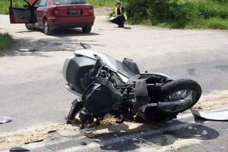 Motocyklista zginął w wypadku w miejscowości Wysokie