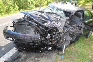 Wypadek busa i osobówki w Korytkowie. 13 osób rannych (zdjęcia)