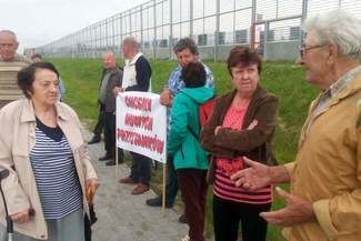 S17. Protest mieszkańców Kalinówki na serwisówce