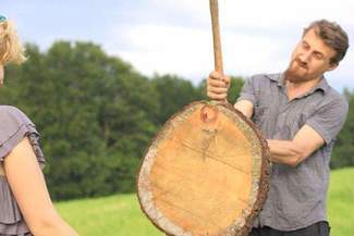 Landart Festiwal: Drzewo/drewno w artystycznych rękach