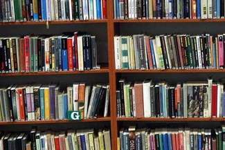 Marszałek pozbywa się bibliotek pedagogicznych