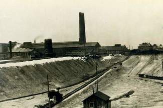 Rejowiec Fabryczny: Cementownia ma już 90 lat