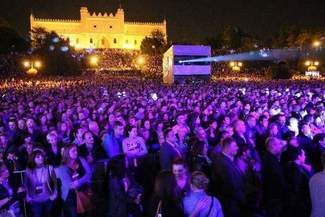 Budka Suflera dała pożegnalny koncert w Lublinie. 30 tys. ludzi na pl. Zamkowym