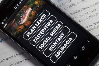 Uczniowie sami zrobili szkolną aplikację. Czarniecki mobile