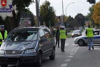 Staruszka zginęła na pasach. Przechodziła na czerwonym