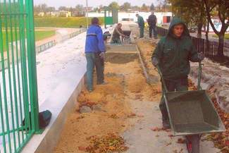 Dodatkowa trybuna na stadionie dla kibiców "Chełmianki