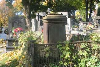 Kwesty są co roku, ale ostatni nagrobek wyremontowano tu 3 lata temu