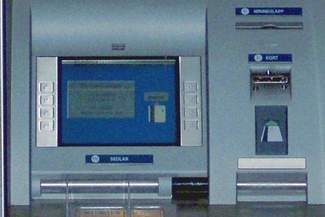 Ktoś chciał wysadzić bankomat w Krasnymstawie