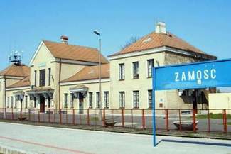 Samorządy kupują dworce od PKP