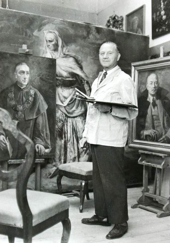 Antoni Michalak w swojej pracowni - 1966 r. (Ze zbiorów Mikołaja Spóza i Roberta Ocha)