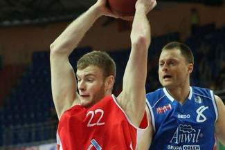 Wikana Start z nowym zawodnikiem gra jutro o cztery punkty z Dąbrową Górniczą