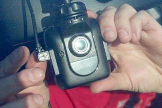 Nagrywają filmy na drodze i wysyłają policji. Są mandaty i sprawy w sądzie