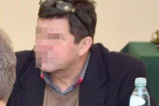 Pijany radny na pierwszej sesji. Przyjechał samochodem