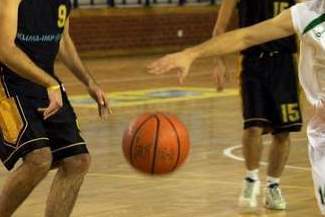 Ligowy hit rozgrywek Pod Koszami Dziennika Wschodniego dla Braci Mrozik