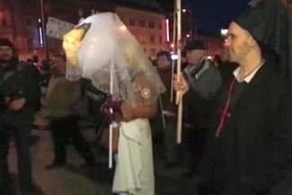 Tysiące Węgrów protestowały przed wizytą Putina w Budapeszcie