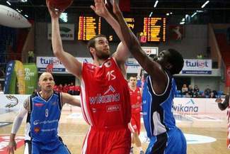 Fatalna czwarta kwarta WIkany-Startu w Toruniu