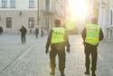 Miasto zamawia policjantów. Popilnują centrum i zajrzą na libację