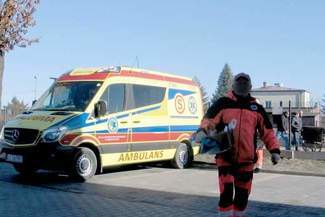 Chcieli prawie 2 tys. zł za dyżur. Lekarzom pogotowia szantaż się nie udał