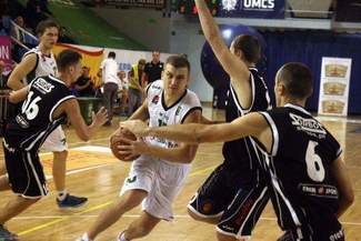 Pół dnia w podróży i... wygrana 42 punktami!