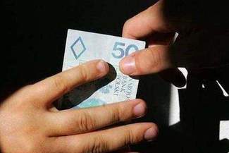 Biłgoraj: Afera w starostwie. Kierowcy odzyskali prawo jazdy za łapówkę