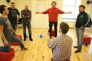 "Poczytaj mi… tato". Nowy spektakl w Centrum Kultury