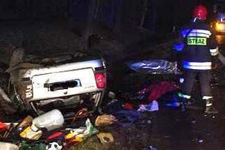 Wypadek pod Chełmem. Zginęły dwie osoby (zdjęcia)