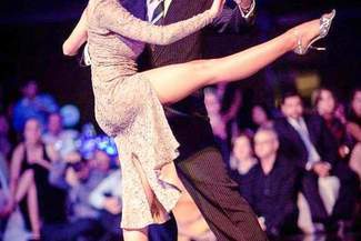 Kazimierz Dolny. Nad Grodarzem będą tańczyć tango