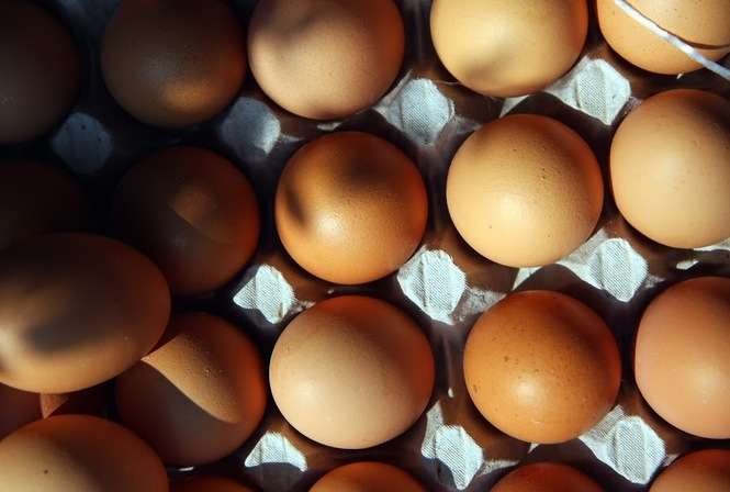 Przepisy na Wielkanoc. Jak zrobić jajka z chrzanem i faszerowane